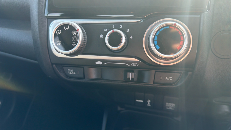 Honda Jazz 1.3 i-VTEC SE 5dr Petrol Hatchback